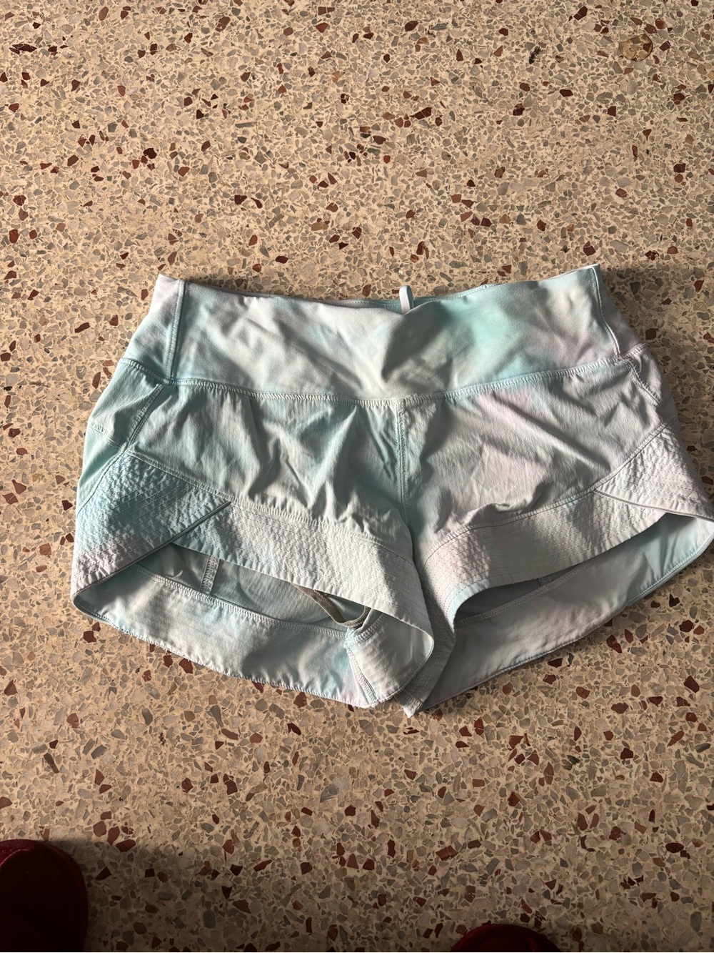 lululemon speed up shorts diamond dye white sheer blue size 6